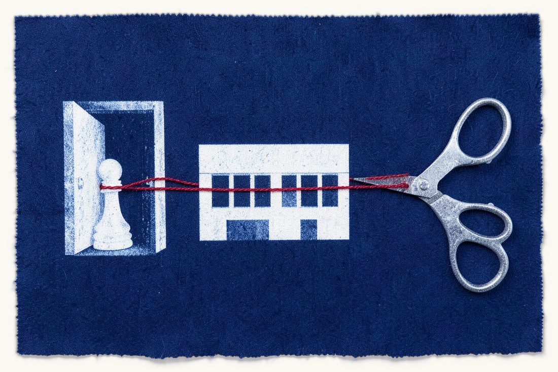 Exit and exclusion of a partner in a Turkish limited company: an office block, one pawn leaving by a half-open door on a taut red thread, another cut loose by scissors, cyanotype print