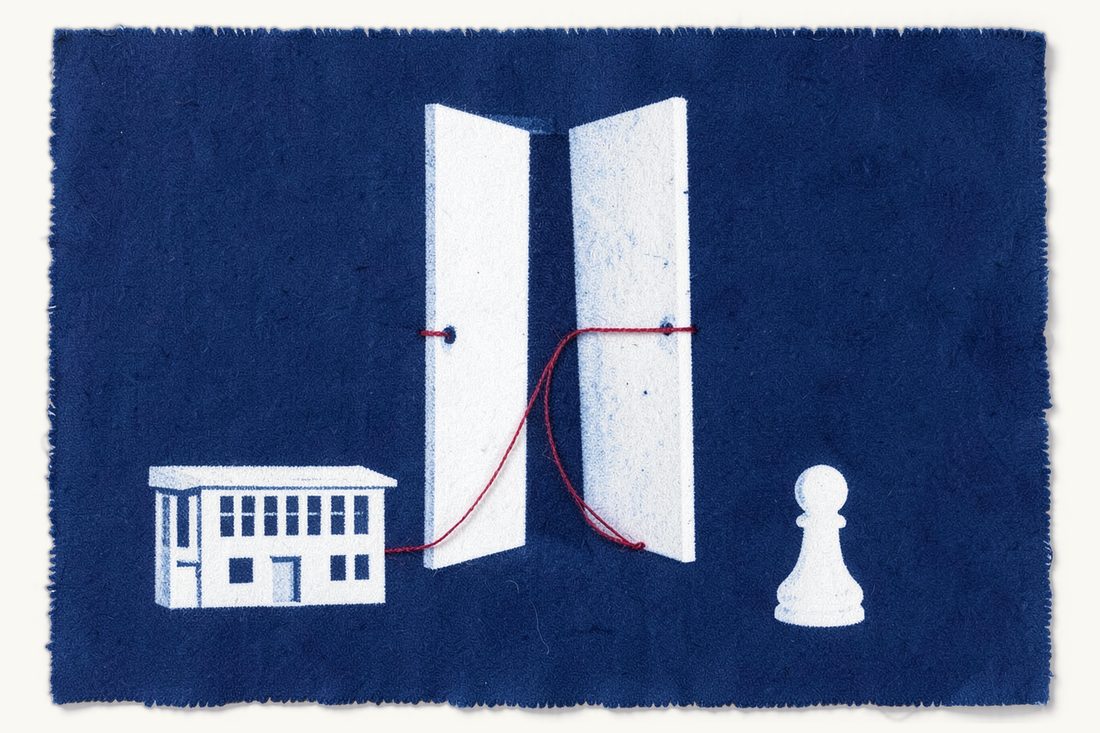 Why insolvency has a criminal side in Türkiye: a large half-open door with a red thread running from a small office block through the opening to a chess pawn, cyanotype print