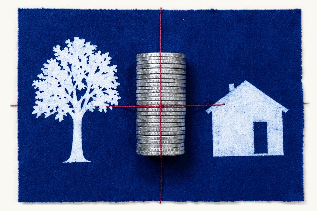 Inheritance and transfer tax for foreign heirs: a tall edge-on coin stack in the centre, a red thread running from a leafy tree on the left through it to a house, cyanotype print
