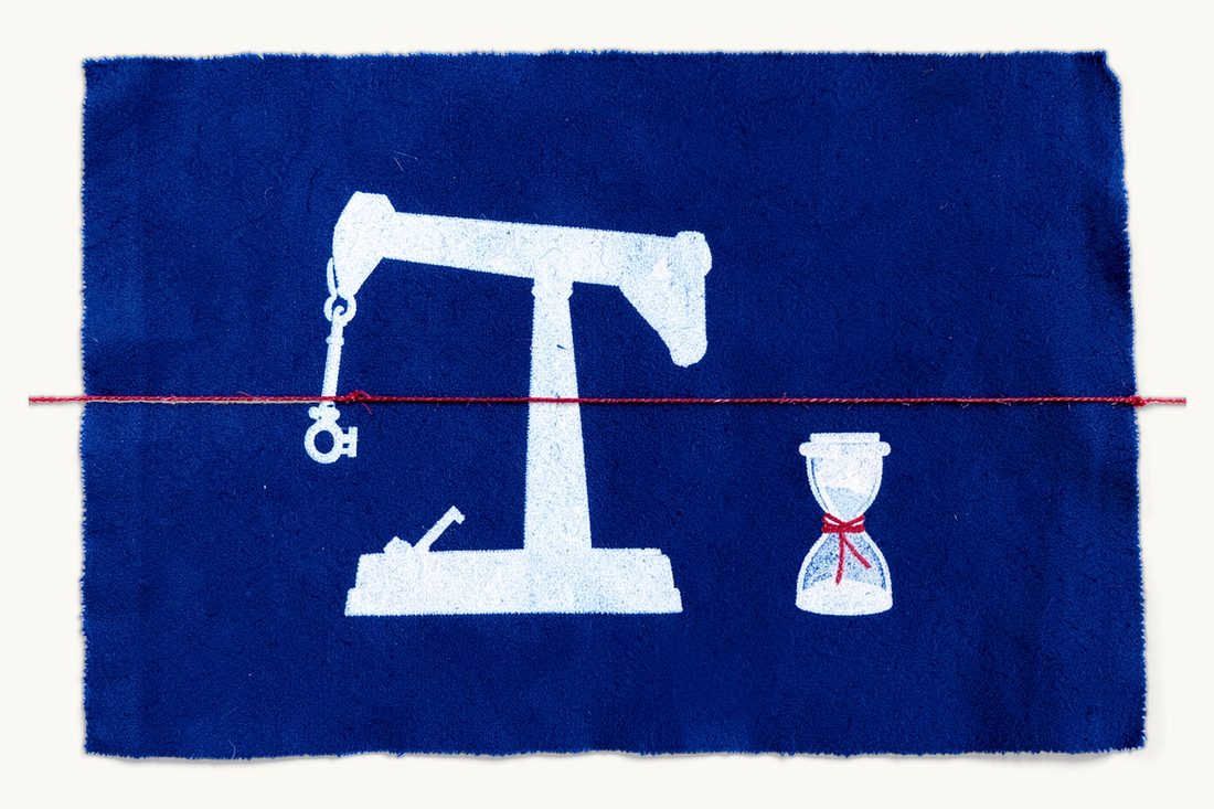Upstream licensing under Petroleum Law 6491: a large oil pumpjack with an old key hanging from its arm on a red thread, and a small hourglass on the right, cyanotype print